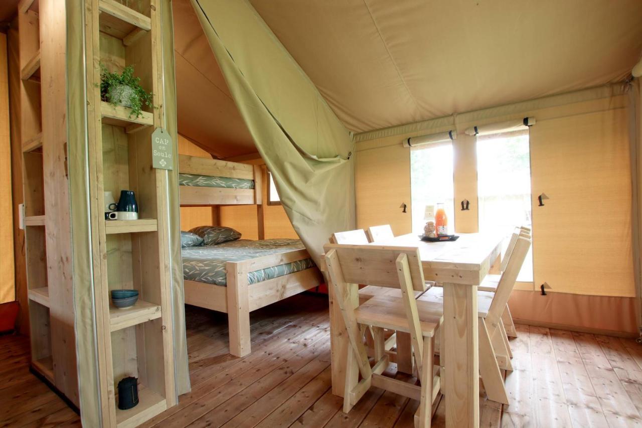 Tente Safari Lodge Ferme Carrique Tardets-Sorholus Exterior foto
